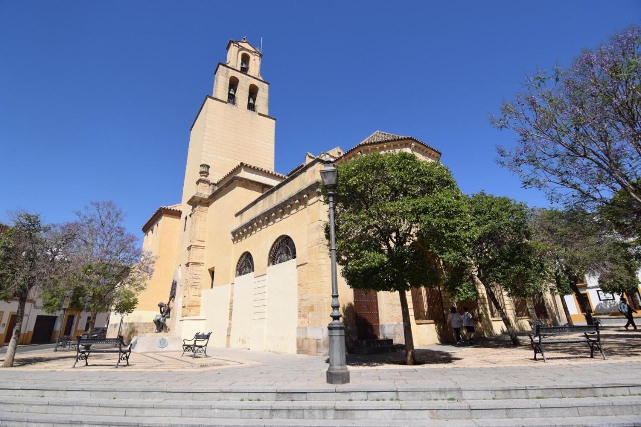Atico Aguayos Con Parking Gratis Appartement